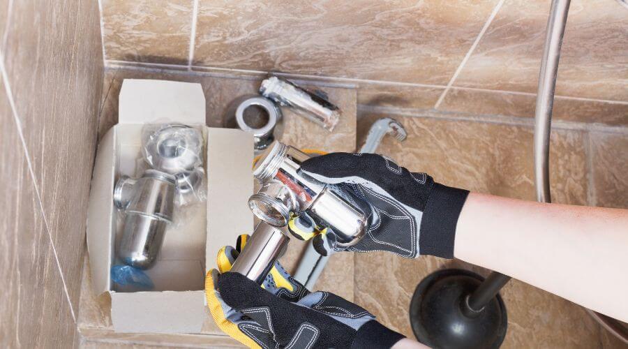 Professional gutter cleaning in Bethpage, TN